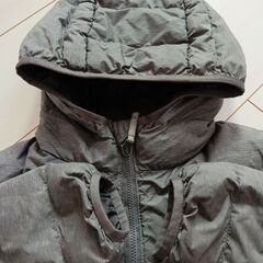 UNIQLOキッズ☆ウルトラライトダウン＆ヒートテック半袖☆130cmの画像