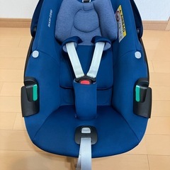 マキシコシ　チャイルドシート　新生児　ペブル360の画像