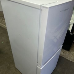 1012  24年冷蔵庫　配送無料！！の画像