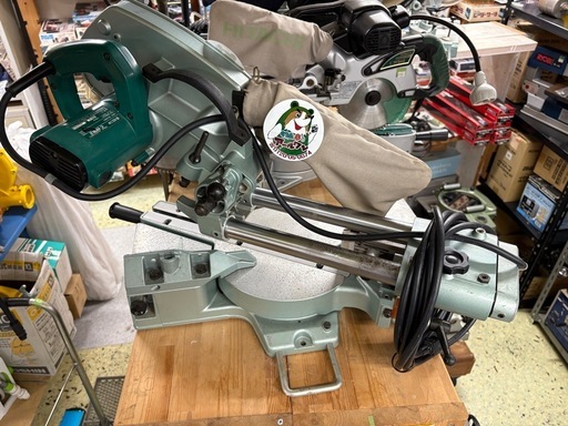 ?【電動工具】日曜大工に！日立 216mm 卓上スライド丸のこ C8FB2  ②【地域最大電動工具高価買取アールワン田川】