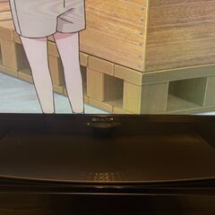 極美品　テレビ（シャープ AQUOS 4T-C70BN1）リモコン付の画像