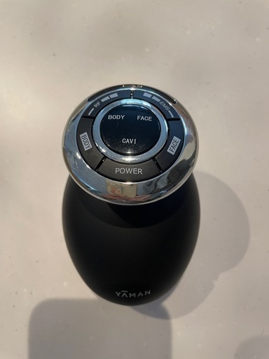 超美品‼️　ヤーマンの人気美容機器「キャビスパ RFコア PLUS（HRF-51）」