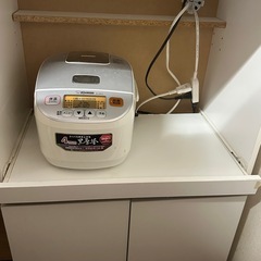 食器棚・レンジ台の画像