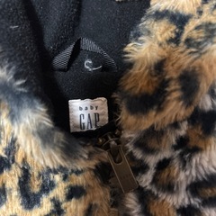 GAPレオパード柄
ファーコートの画像