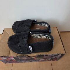 TOMS トムス キッズ CANVAS TINY CLASSICS 12cmの画像