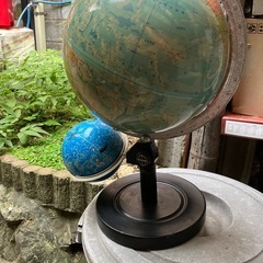 地球儀の画像