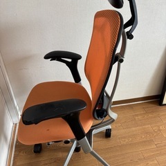 コンテッサ　オカムラチェア　の画像