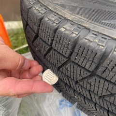 交渉中　アルミホイール付　スタッドレスタイヤ 145/80R13 4本セットの画像