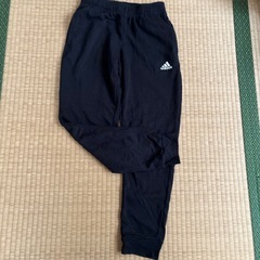 adidas 上下ジャージ　150センチの画像