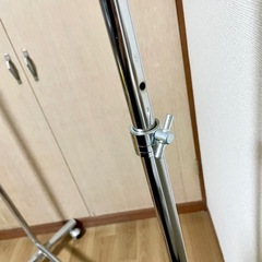ハンガーラックの画像