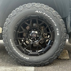 ☆プラド☆4本タイヤホイールセットの画像