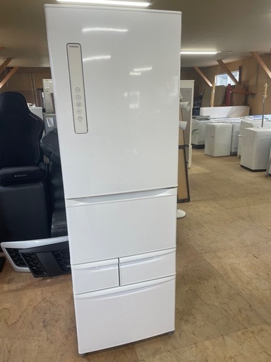102100東芝5ドア冷蔵庫2021年製411L