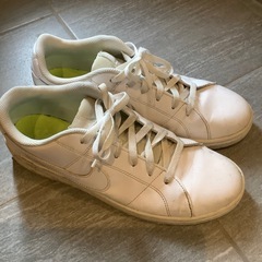 NIKE シューズ28センチの画像