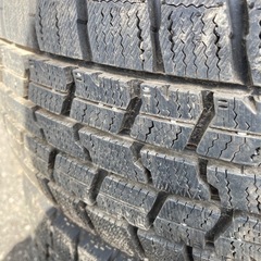 　バリ山！　イボ付！　185/65R15  スタッドレスタイヤの画像
