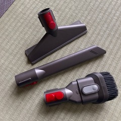 ダイソン　掃除機
の画像