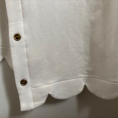 ♠️ケイト・スペード キッズ♥️ 白カーディガン(Tシャツ付き)の画像