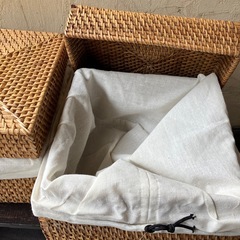 アタとラタンの箱(蓋つき) ボックス　小物入れの画像