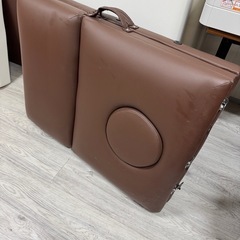 【台数によってお値引き】エステ、脱毛など美容用ベッド
の画像