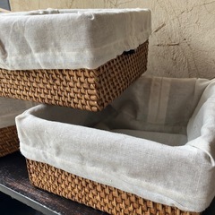 アタとラタンの箱(蓋なし) 箱　小物入れの画像