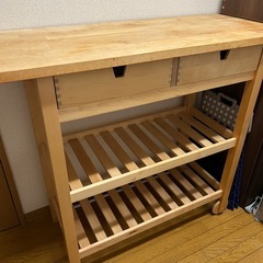 IKEA 食器棚の画像