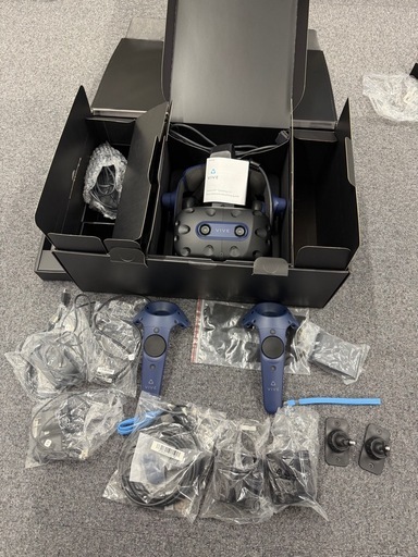 HTC VIVE pro 2 VRシステム フルセット コントローラー付き