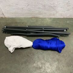 【ジモティ限定特価】 ハンモック ハンモックチェア 青ネット 白ネット アウトドア A0697Gの画像