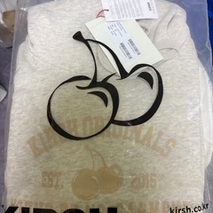 韓国。KIRSH  パーカー の画像