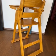 ハイベビーチェアの画像