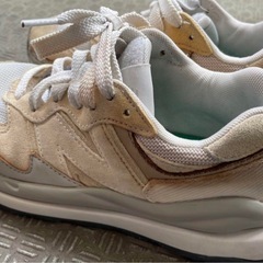 ニューバランス　スニーカー　M5740 GRMの画像