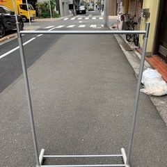 ハンガーラック　キャスターつきの画像