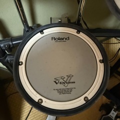 電子ドラム【Roland TD-4】の画像