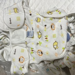 ベビー用布おむつ大量の画像