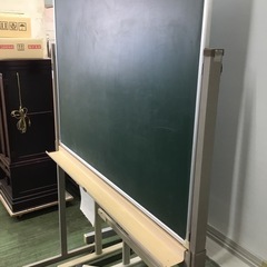 黒板脚付　⭐︎82850の画像