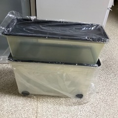2個有ります。。コンパクト2段収納キャスター付き の画像