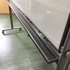 ホワイトボード脚付両面　⭐︎99285の画像