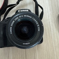 Canon Kiss x7 本体+レンズ2本(18-55mm, 55-250mm))の画像