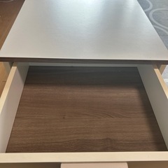 ナイトスタンド　収納の画像