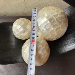 パーツリーフとシェルボールのインテリア①の画像