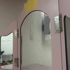 子供用 木製ドレッサーの画像
