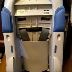 コンビ　チャイルドシート　2の画像