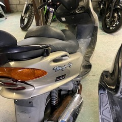 堺市堺区マジェスティ125 キャブ　エンジンかかりますの画像