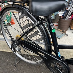 (DJ) 通勤•通学に！ Takeda シティサイクル 自転車 27インチ 変速6speed LEDオートライト付 ブラック系 BAAマーク 中古品 ①の画像
