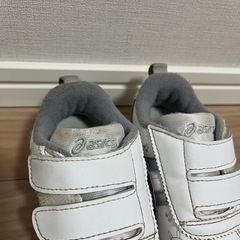 asics スニーカー　15cmの画像