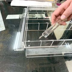 ＼ コツコツ × モクモク ／ゼロからはじめる軽作業スタッフ（アクリル加工）の画像