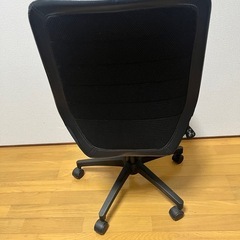 オフィスチェア　ニトリ　昇降機能付きチェアの画像