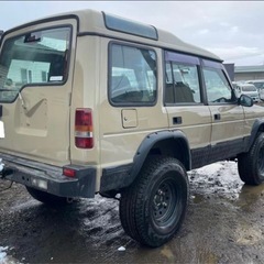 法定整備、車検2年付き❗️ ディスカバリー　300tdi 4WD 修復歴なし　サンルーフ　全塗装　リフトアップ　　ローン可能の画像