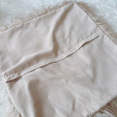 ZARA HOME ザラホーム　クッションカバーの画像
