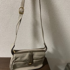 ショルダーバッグの画像