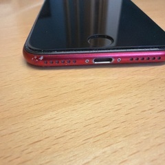 iPhone SE2 128GBの画像