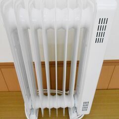ニトリ オイルヒーター CY209LL-8 ～4.3畳 8フィン キャスター付 2021年製 の画像